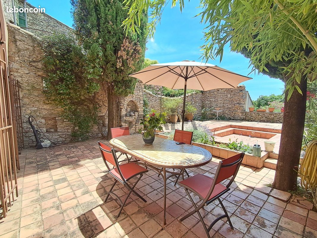 Maison 7 pièces 198 m² · à Durfort-Et-Saint-Martin-de-Sossenac · 198 m² · 480 000 €