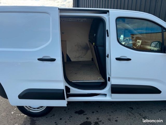 Peugeot Partner FOURGON STANDARD 1000 KG BLUEHDI 100 S&S BVM5 GRIP (image 6)