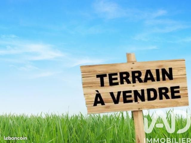 Terrain 2247 m² · à Ollioules · 2 247 m² · 275 000 €