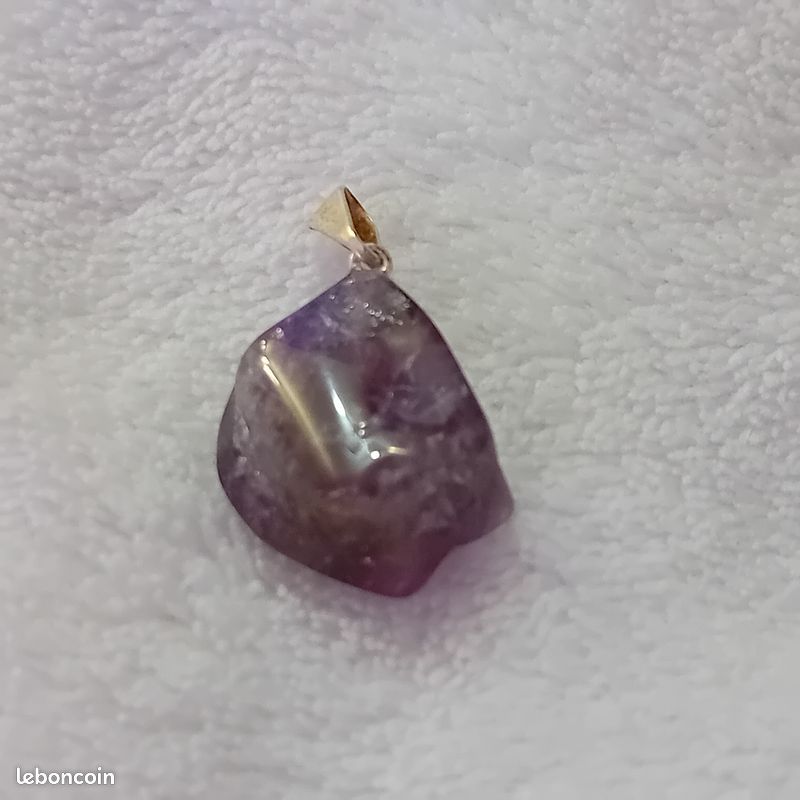Pendentif pierre (image 2)