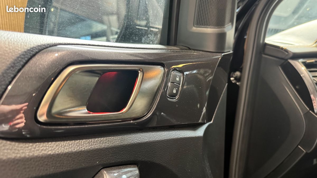 FORD RANGER IV DOUBLE CABINE 2.0 ECOBLUE 215 CH S&S WILDTRAK BVA10 - CARPLAY - CUIR - LEd (image 26)