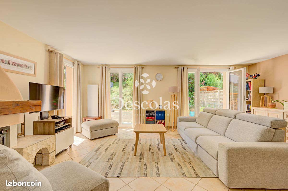 Maison 7 pièces 150 m² · à Saint-Germain-en-Laye · 150 m² · 819 000 €