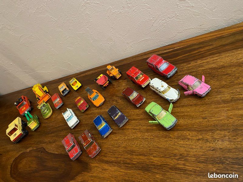 Lot De Petites Voitures Matchbox Lesney Années 60-70-80, Collection Métal