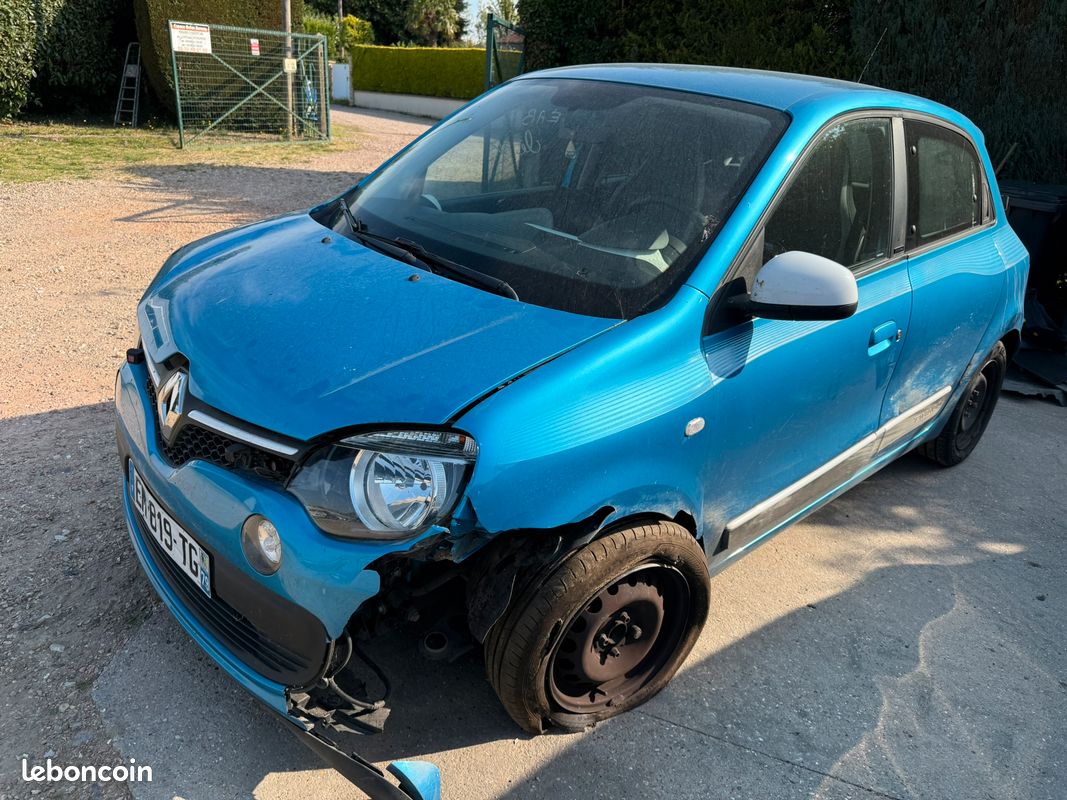 RENAULT TWINGO 0.9 TCE LIMITED 5/2017 110429km ACCIDENTÉ (image 3)