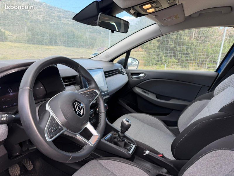 RENAULT CLIO 1.0TCE 90cv ÉVOLUTION prix 13490ht pour export (image 9)