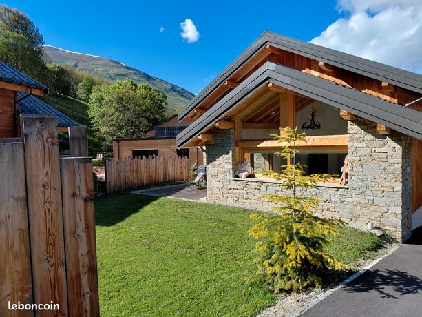 Chalet contemporain, design épuré