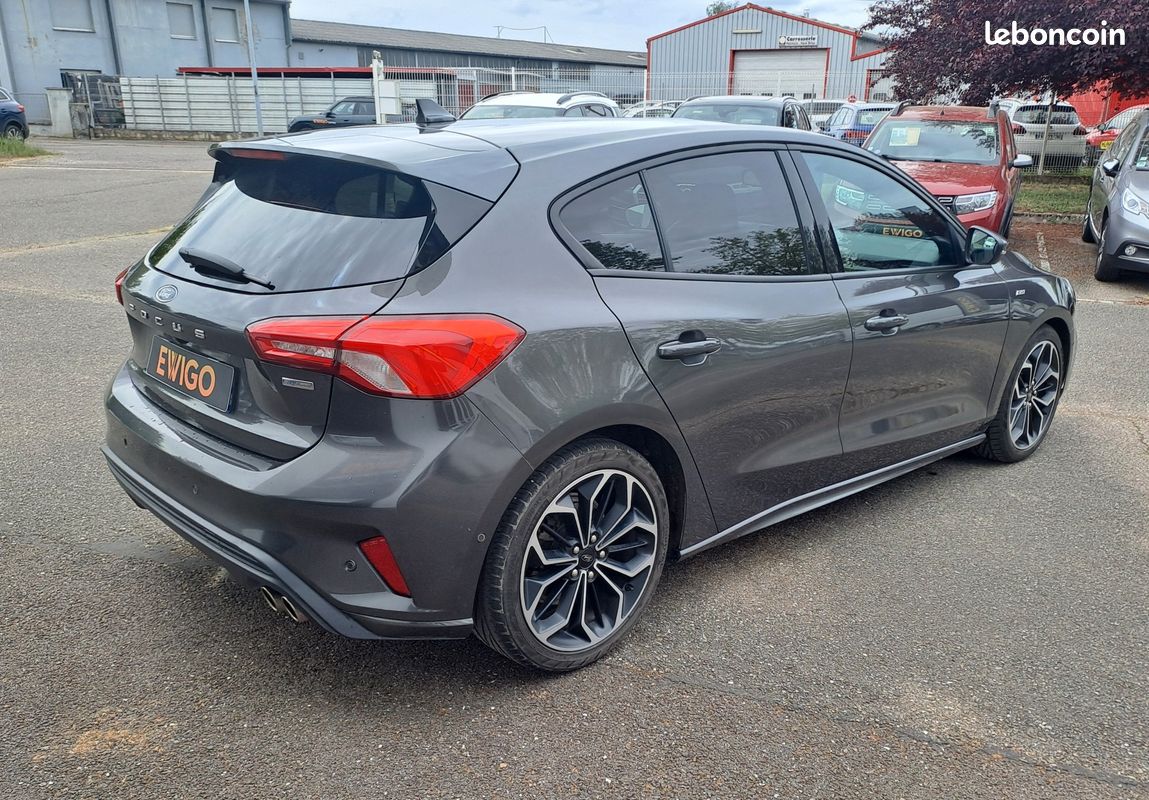 Ford focus 1.5 tdci 120ch st line powershift bva8 (image 2)