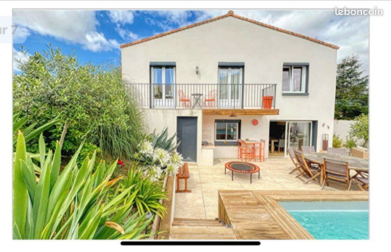 Maison 8 pièces 166 m² · à Royan · 166 m² · 530 000 €
