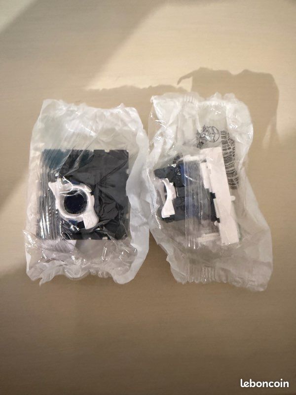 Prise RJ45 MOSAIC catégorie 6 FTP 2 modules blanc - LEGRAND - 076565 pas cher