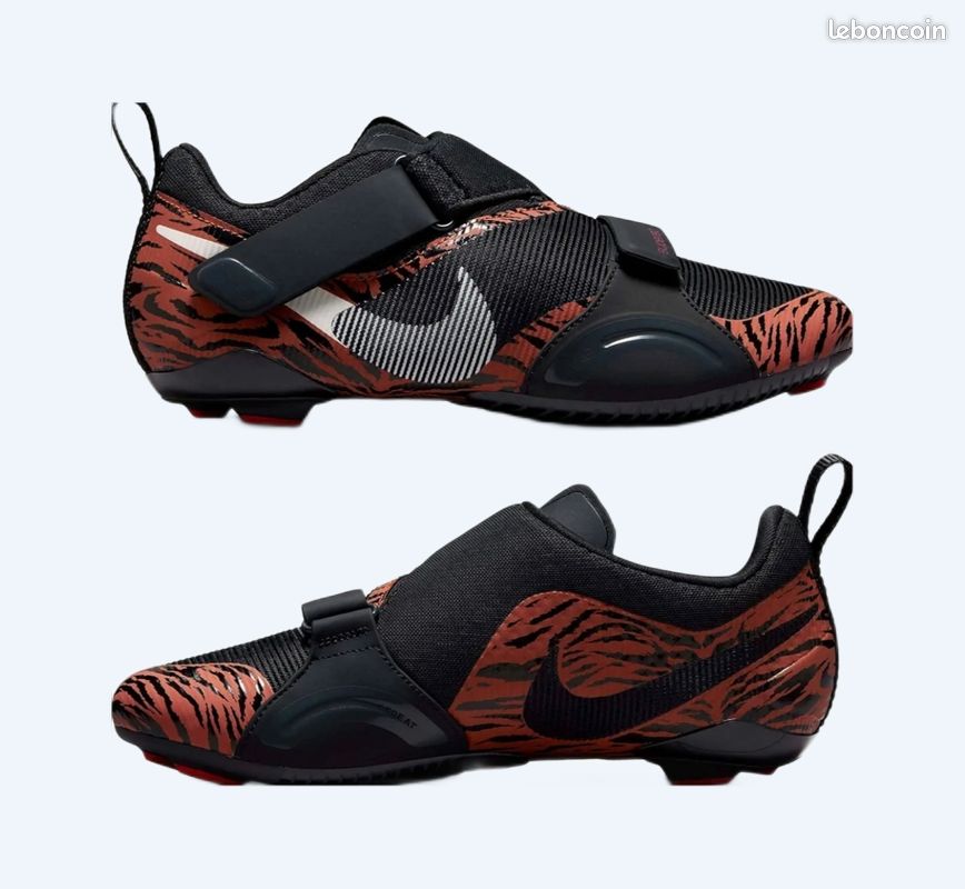 Chaussures plates de VTT d'athlétisme OEM pour vélo d'appartement zapatos ciclis