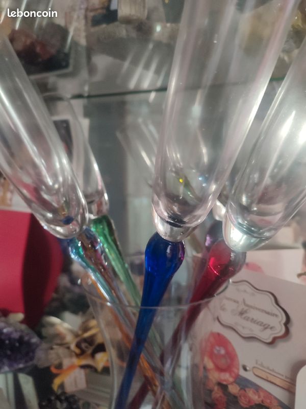 Coupe et seau à champagne (image 2)
