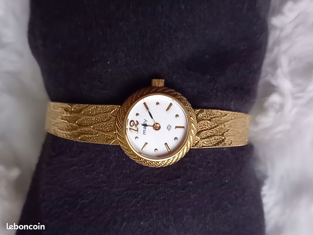 Montre femme vintage Maty plaque or Montres Bijoux
