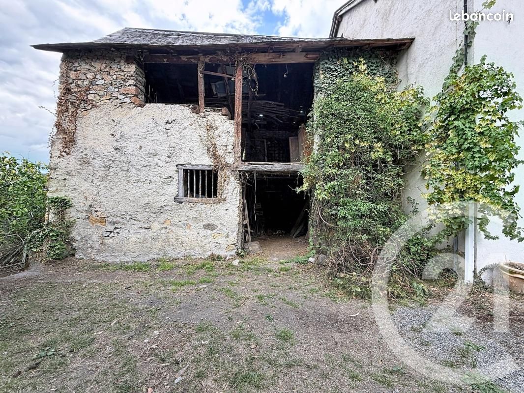 Maison 2 pièces 80 m² · à Cescau · 80 m² · 38 900 €