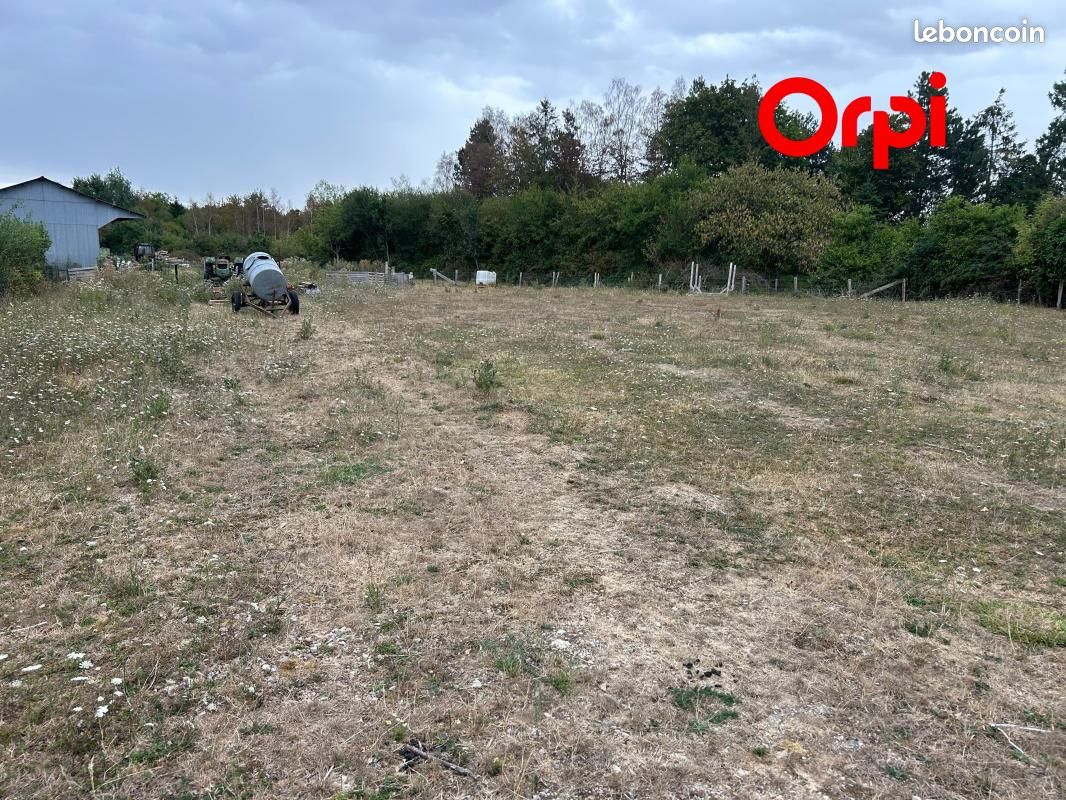 Terrain 2 112 m² Bernay · 30 000 €