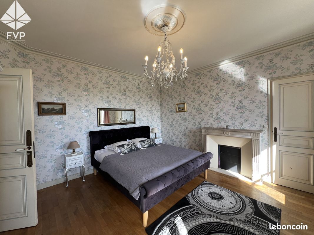 Maison 11 pièces 277 m² (image 9)