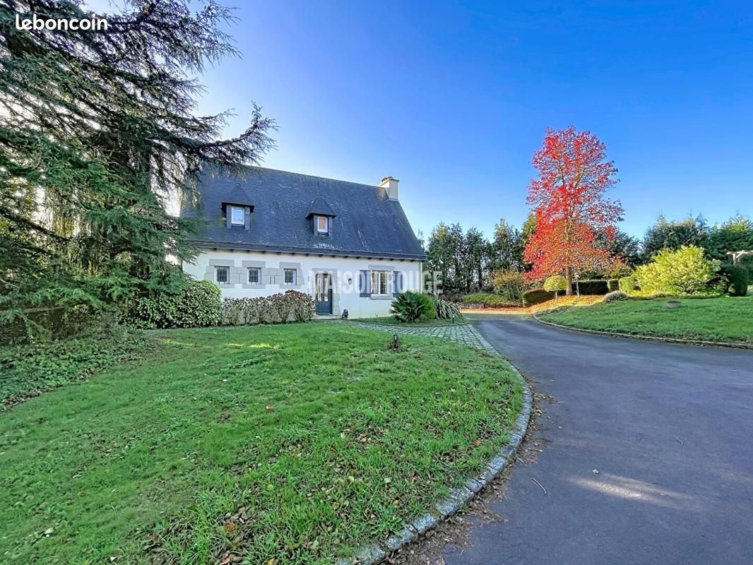 Maison 8 pièces 184 m² · à Hillion · 184 m² · 434 920 €