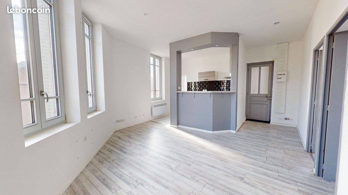 Appartement 3 pièces 52 m² · à Moulins · 52 m² · 555 €/mois