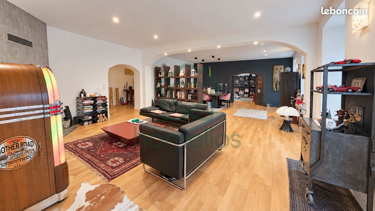 Appartement 5 pièces 204 m² · à Mulhouse · 204 m² · 349 500 €