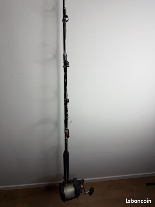 Moulinet De Pêche Shimano Stella C3000HGSDH D'occasion - Avec Boîte Japonaise, état Fonctionnement Nickel
