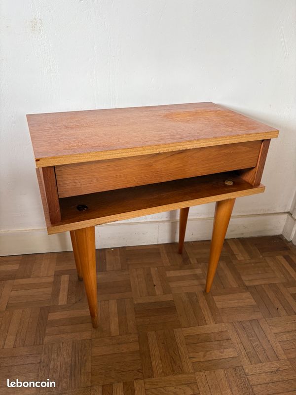 Chevet ancien, vintage, en bois, pieds compas (image 1)