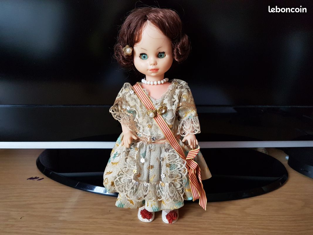 JOUET ANCIEN POUPÉE En Porcelaine Vintage Brut De Grenier EUR 2,00
