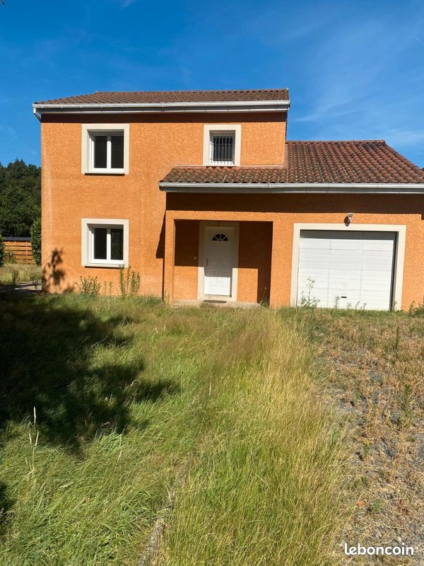 Maison 5 pièces 107 m² · à Marat · 107 m² · 157 000 €