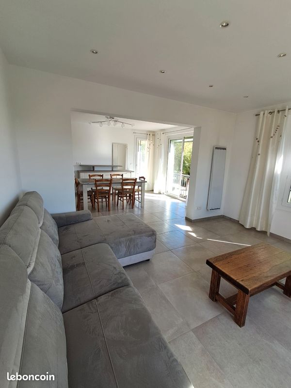 Appartement 2 pièces 72 m² · à Forcalquier · 72 m² · 850 €/mois