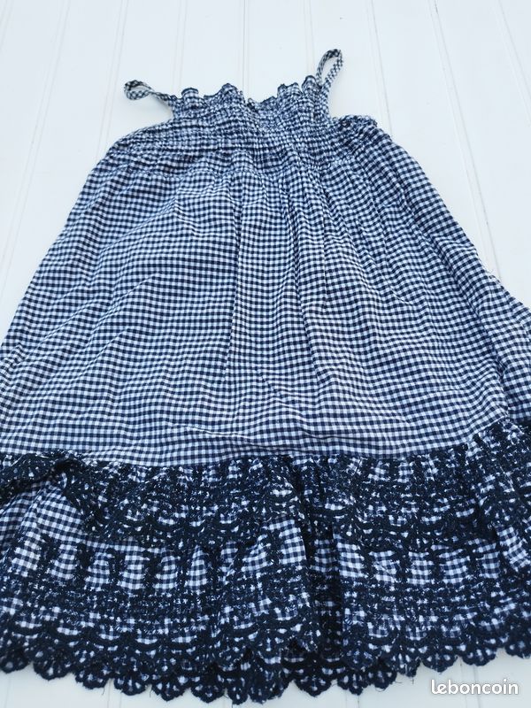 Robe (image 3)