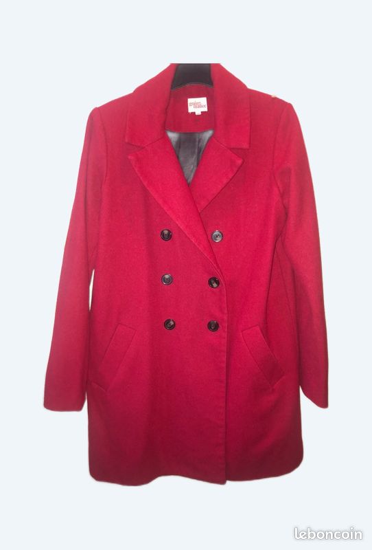 Manteau rouge Grain de Malice taille 38 60% laine Vêtements