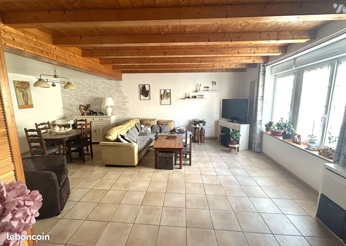 Maison 5 pièces 167 m² · à Marennes-Hiers-Brouage · 167 m² · 282 200 €