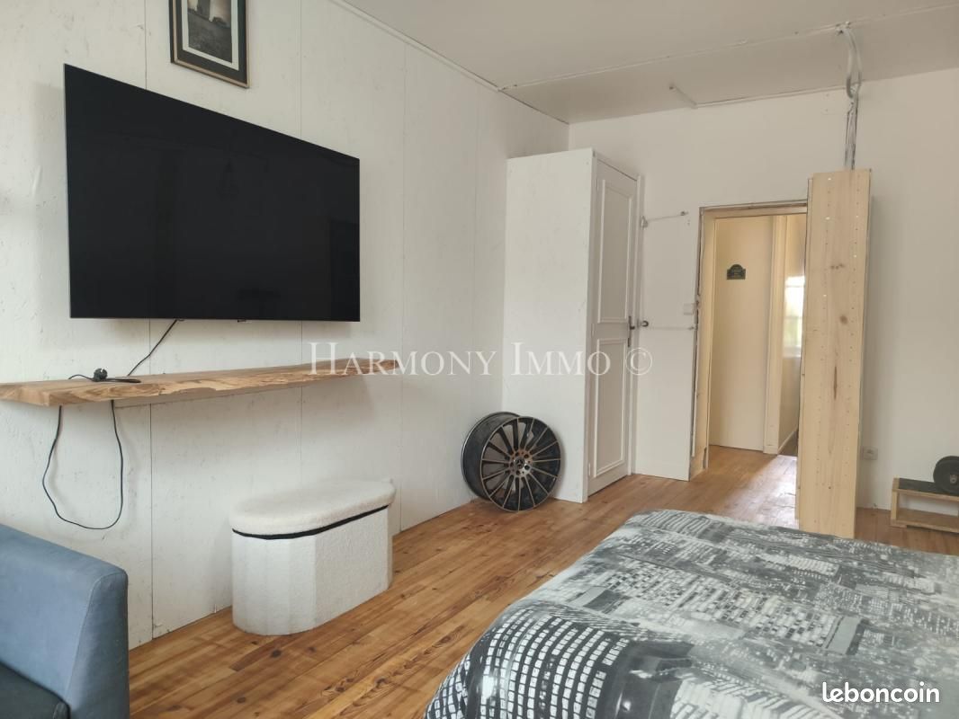Maison 4 pièces 190 m² · à Mortagne-au-Perche · 190 m² · 148 000 €