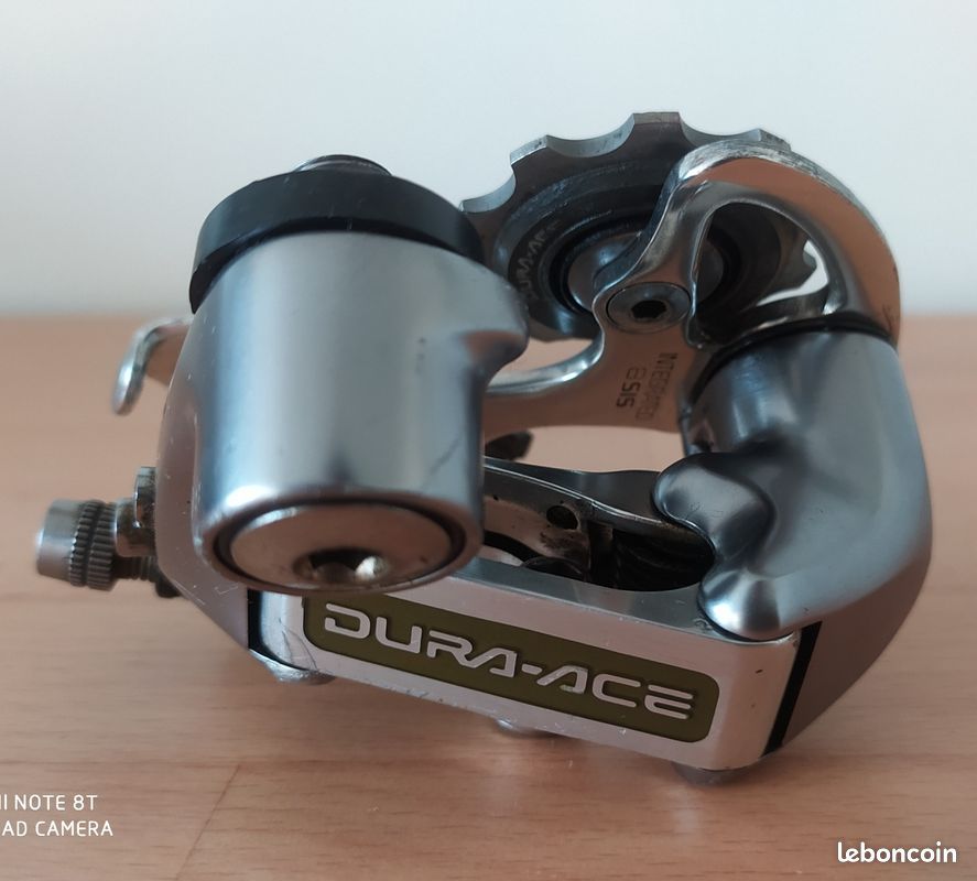 Shimano Dura Ace Rd-7402 8 Vitesses Dérailleur Arrière Shimano Dura-Ace RD- 7402 - 8 Vitesses - Neuf Sous Emballage (NOS) Dura Ace Arrière Shimano