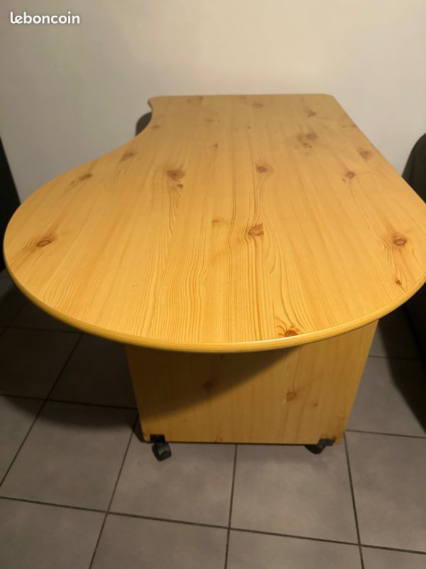 Petit Bureau (image 3)