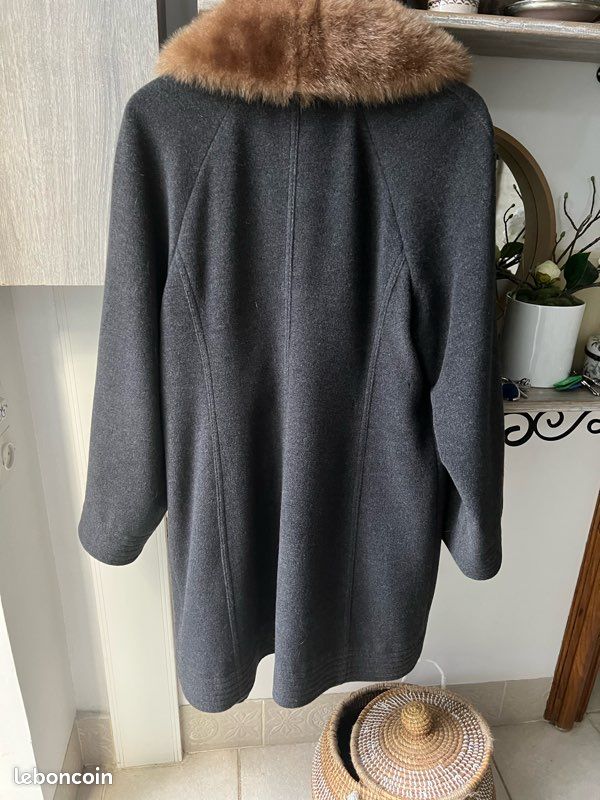 Veste Gérard Darel En Laine Et Cachemire, Taille Petit 44, Couleur Vert Kaki - Très Bon état Occasion