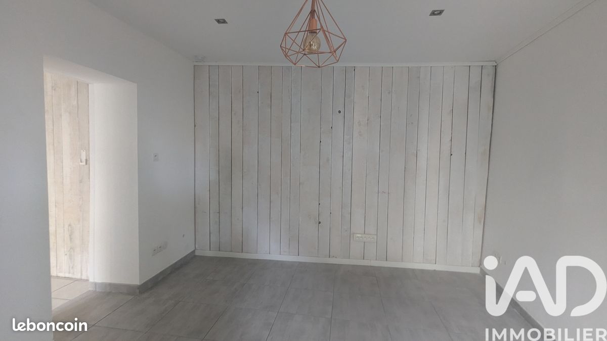 Local commercial 27 m² Entraigues-sur-la-Sorgue (image 6)