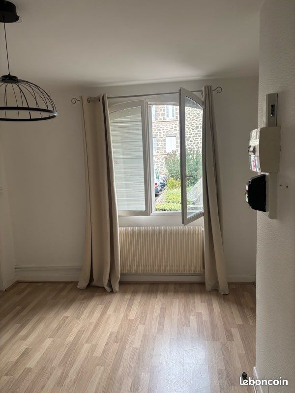 Appartement 2 pièces 24 m² · à Clermont-Ferrand · 24 m² · 370 €/mois