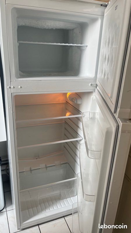 Réfrigérateur Congélateur Listo RDL130-50hob5 Blanc - 123 Cm - Classe A+ - Occasion