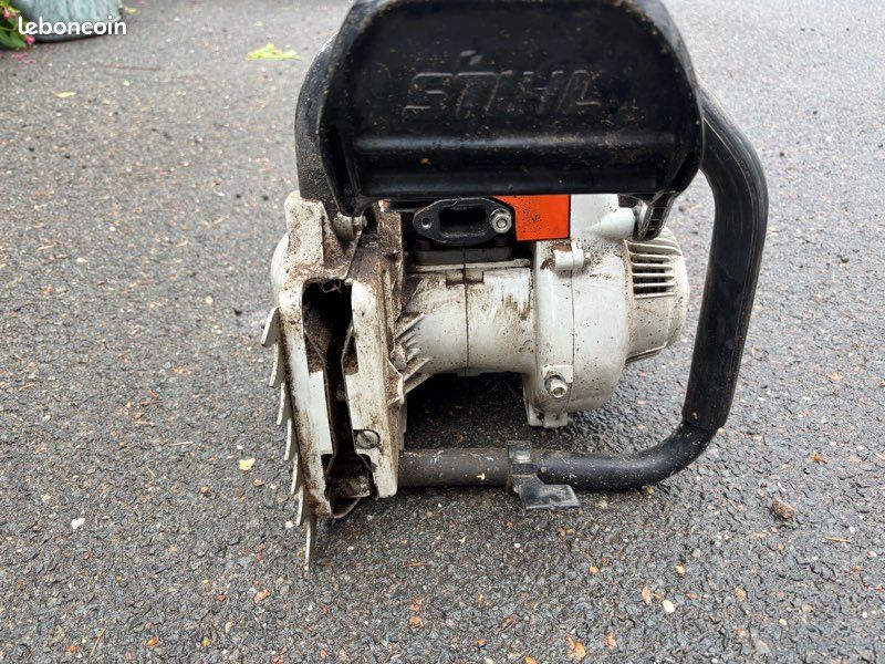 Tronçonneuse STIHL 085 vendue pour les pièces (image 5)