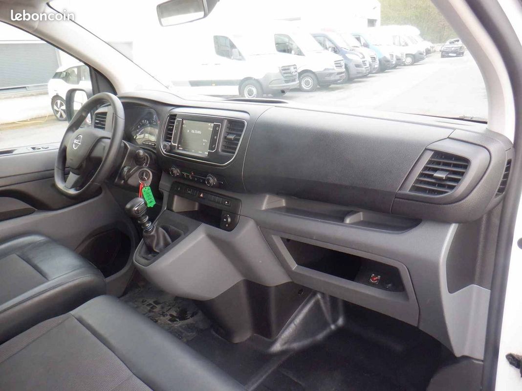 Opel VIVARO FG L3 AUGMENTE 2.0 D 120CH PACK BUSINESS (image 8)