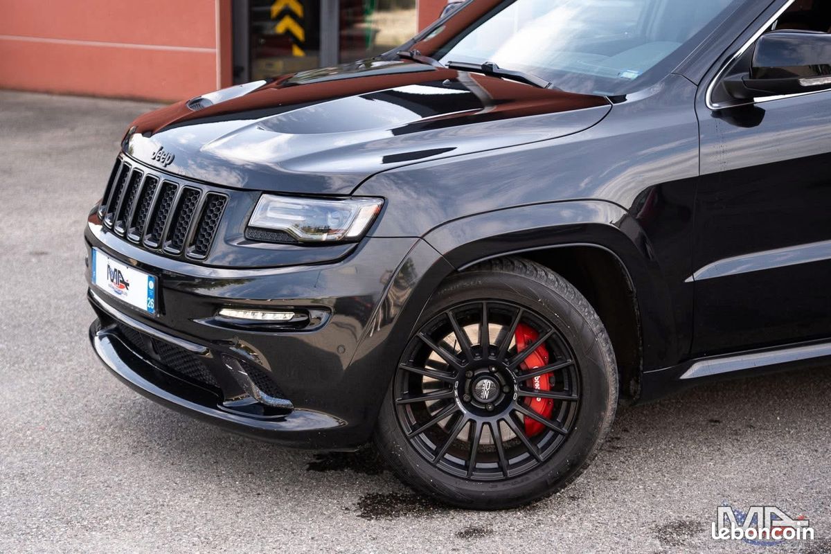 Jeep Grand Cherokee SRT 6.4L V8 / Boîte auto (image 5)