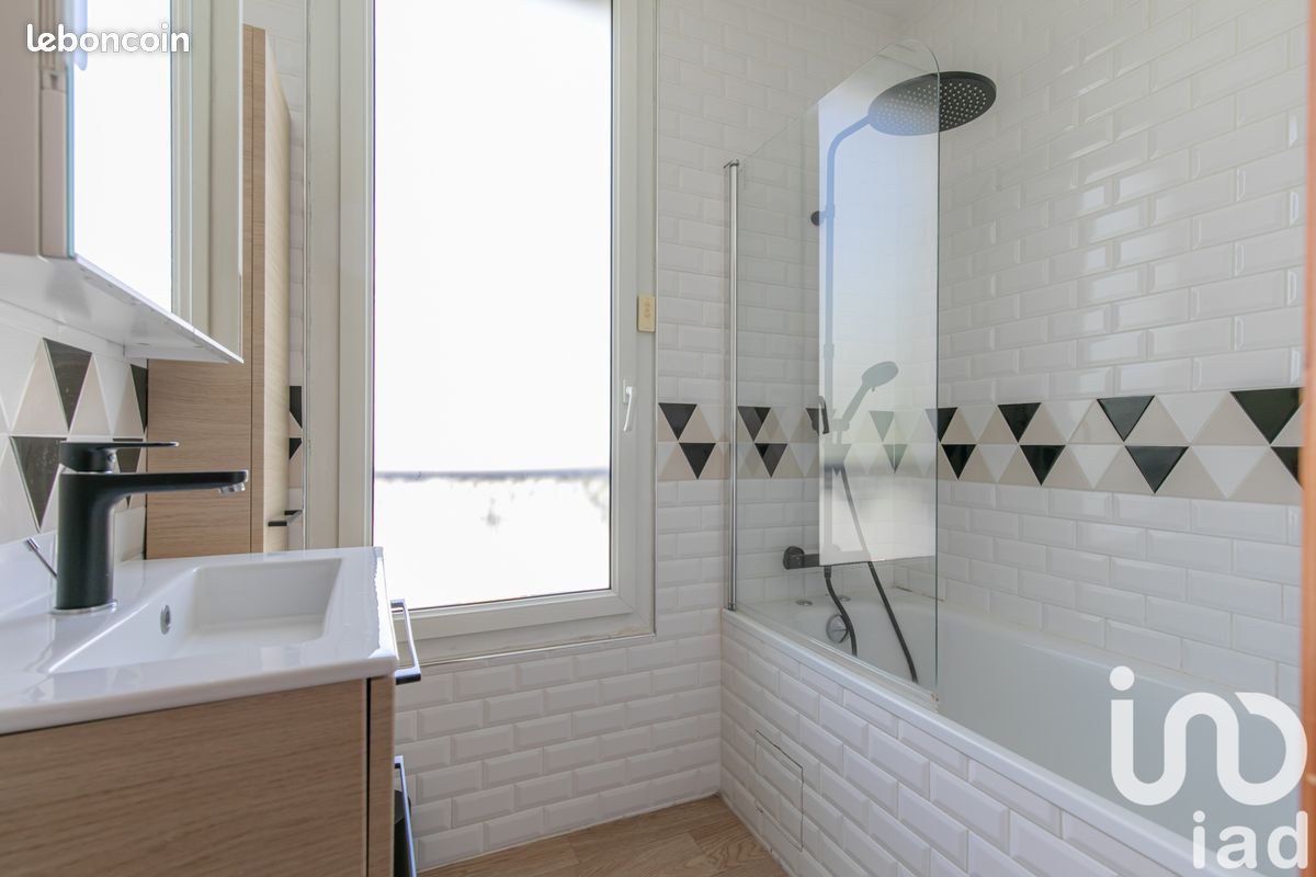 Maison a louer nogent-sur-marne - 6 pièce(s) - 133 m2 - Surfyn