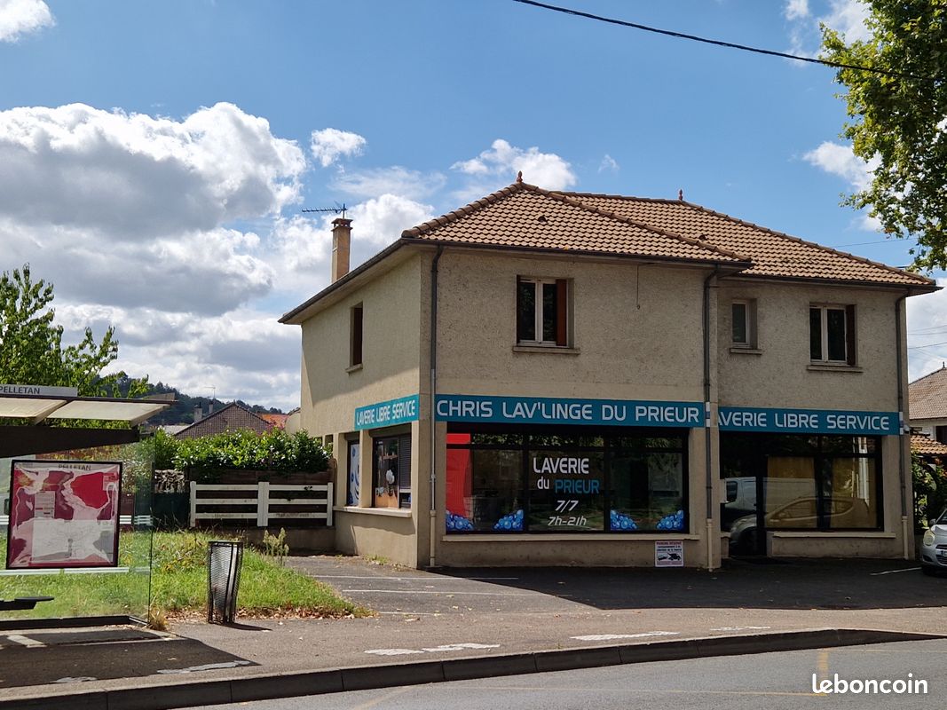 Immeuble 9 pièces 216 m² · à Brive-la-Gaillarde · 216 m² · 266 000 €