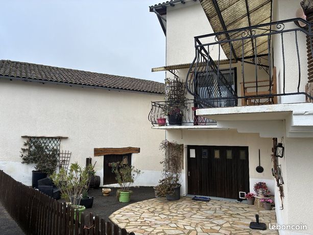 Grange 9 pièces 200 m²