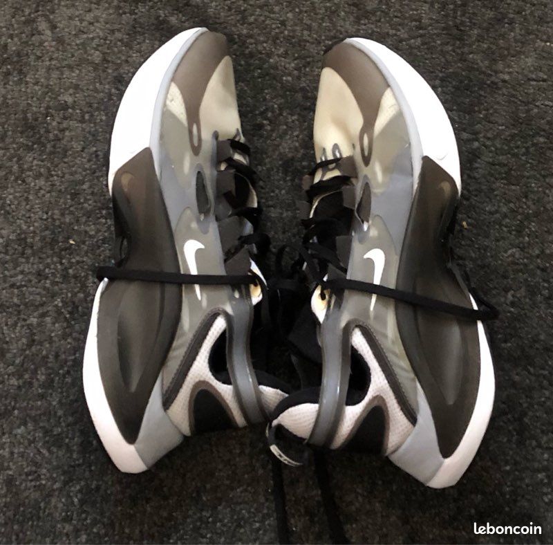 Chaussures Nike (image 1)