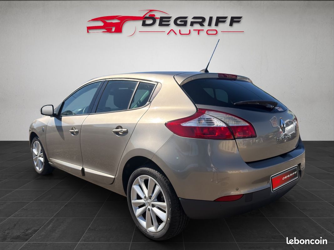 RENAULT MEGANE III BERLINE TCE 130 XV De France Euro 5 (image 7)