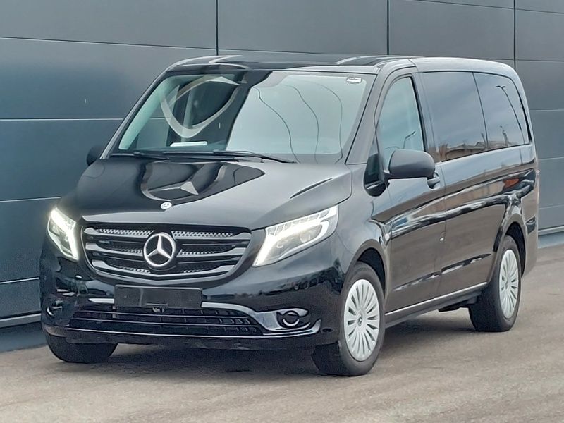 Minibus Mercedes-Benz Vito 124 CDI Tourer 9G Kamera el Tür LED Schiene  d'occasion, 2022 en vente - ID: 7946609