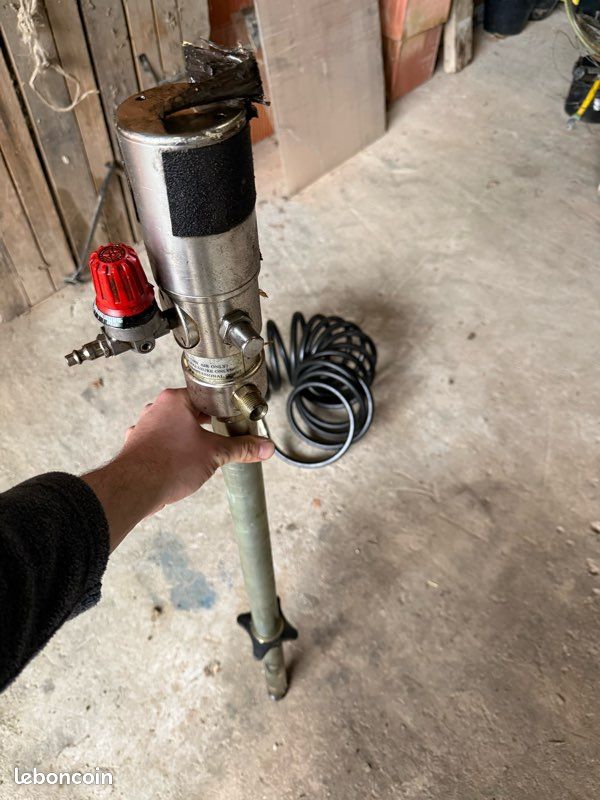 Pompe pneumatique sur compresseur (image 1)