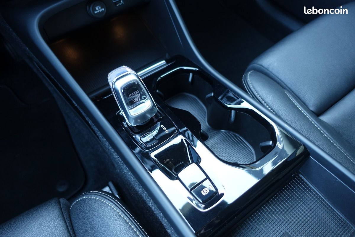 XC40 T4 Hybride Rechargeable Geartronic Inscription 211ch Cuir sport/Gps Europe/Carplay/Accès confort/Régulateur/1*Main/Garantie 12 mois (image 9)