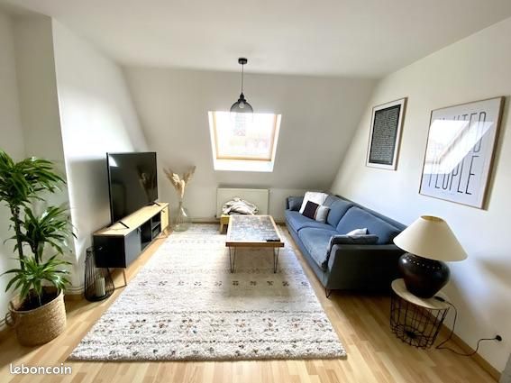 Appartement 2 pièces 49 m² · à Lille · 49 m² · 740 €