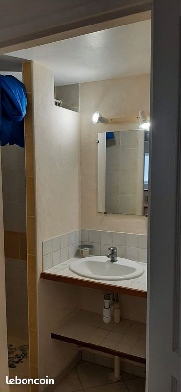 Maison 2 pièces 41 m² · à Saint-Amand-Montrond · 41 m² · 410 €